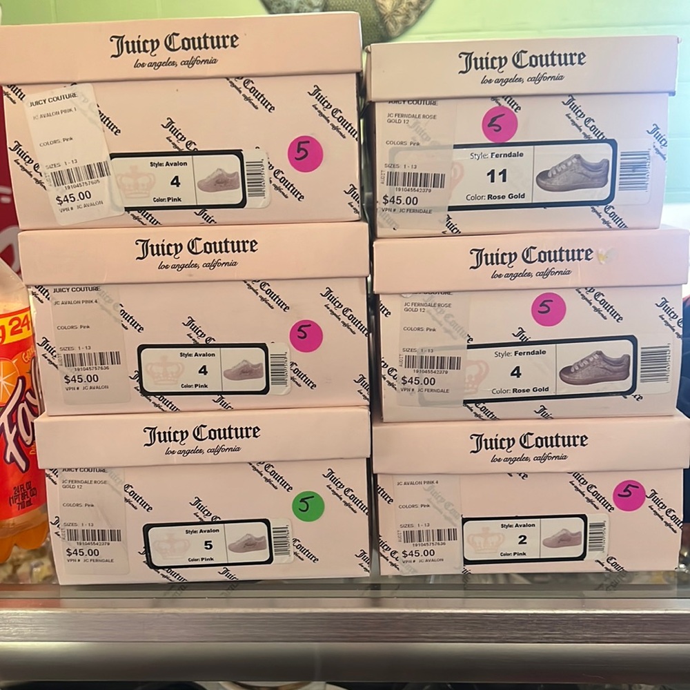Lot of NEW Juicy couture girls tennis shoes ! All for $30
